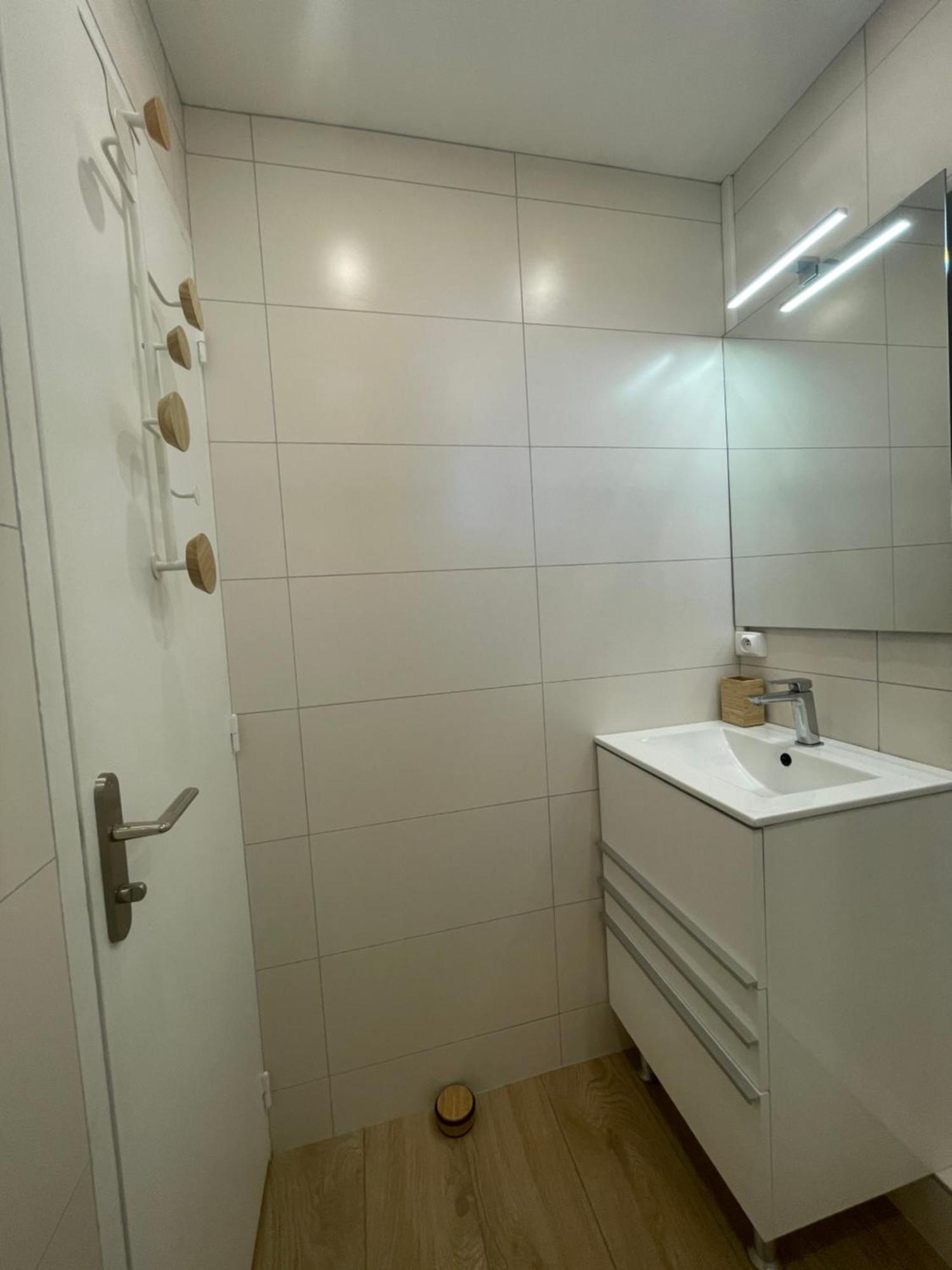 Studio - Balcon - Bord De Mer Courseulles-sur-Mer Dış mekan fotoğraf