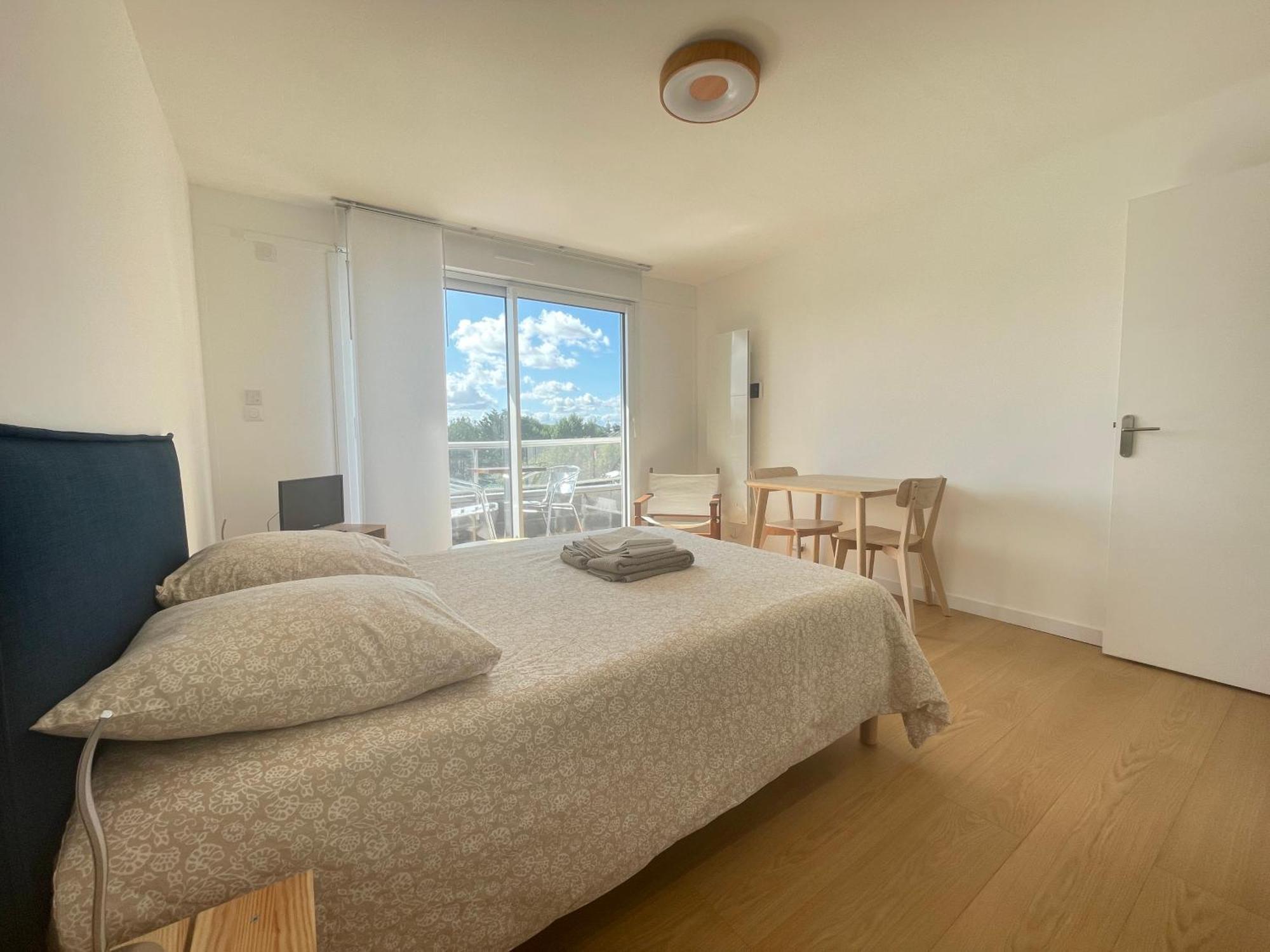Studio - Balcon - Bord De Mer Courseulles-sur-Mer Dış mekan fotoğraf